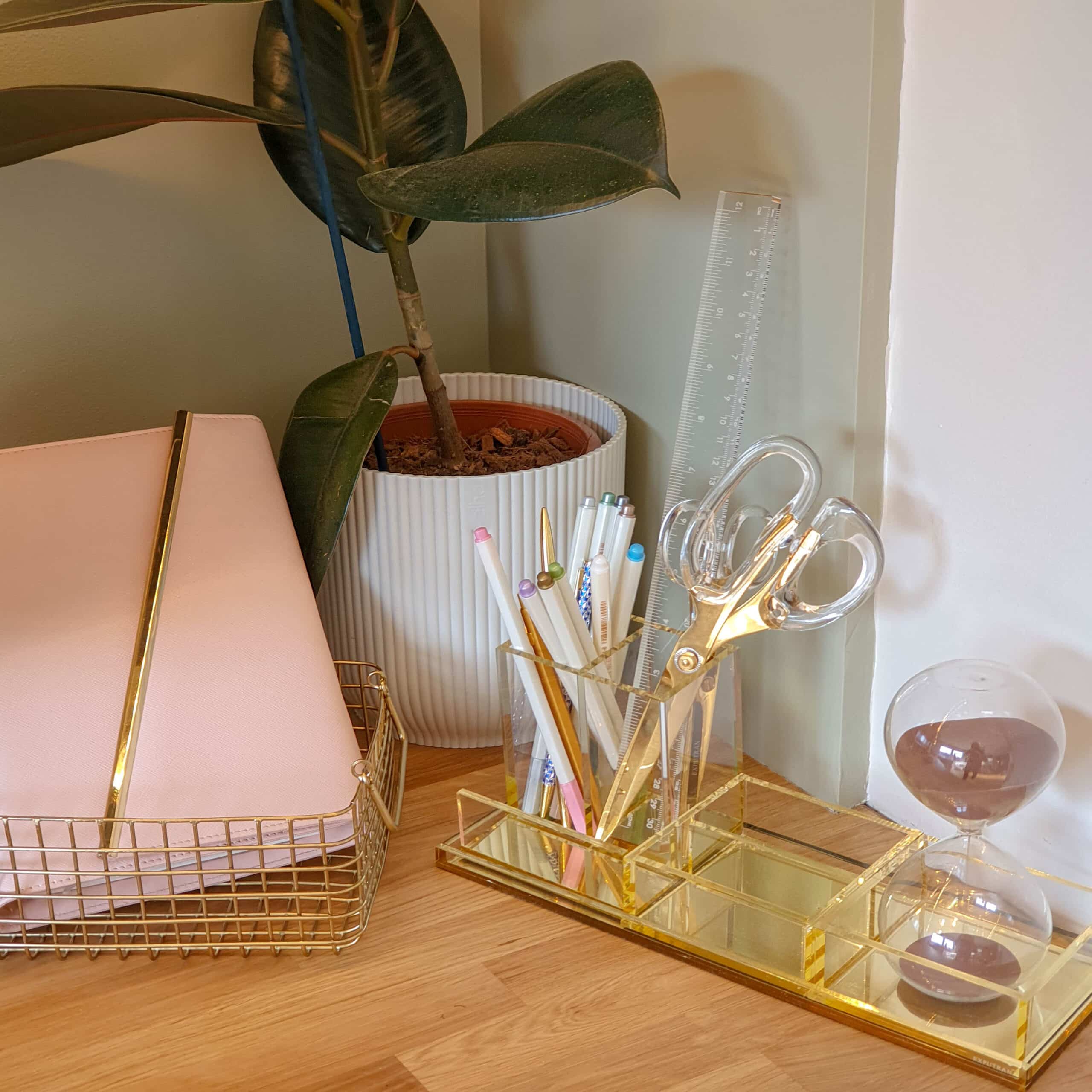How-to-build-a-mdf-desk-diy-204