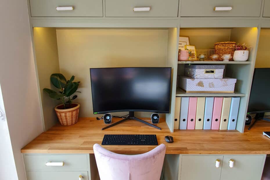 built in desk with pink chair
